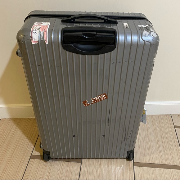 Rimowa Hard Case Check On Luggage - Picture 3 of 12